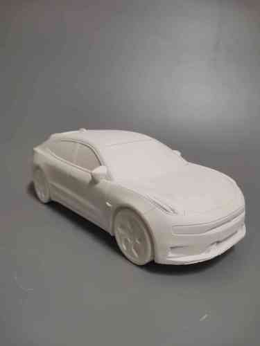 從“小藝術(shù)家”到“小車(chē)迷” 石膏彩繪汽車(chē)模型的銷(xiāo)售新思路